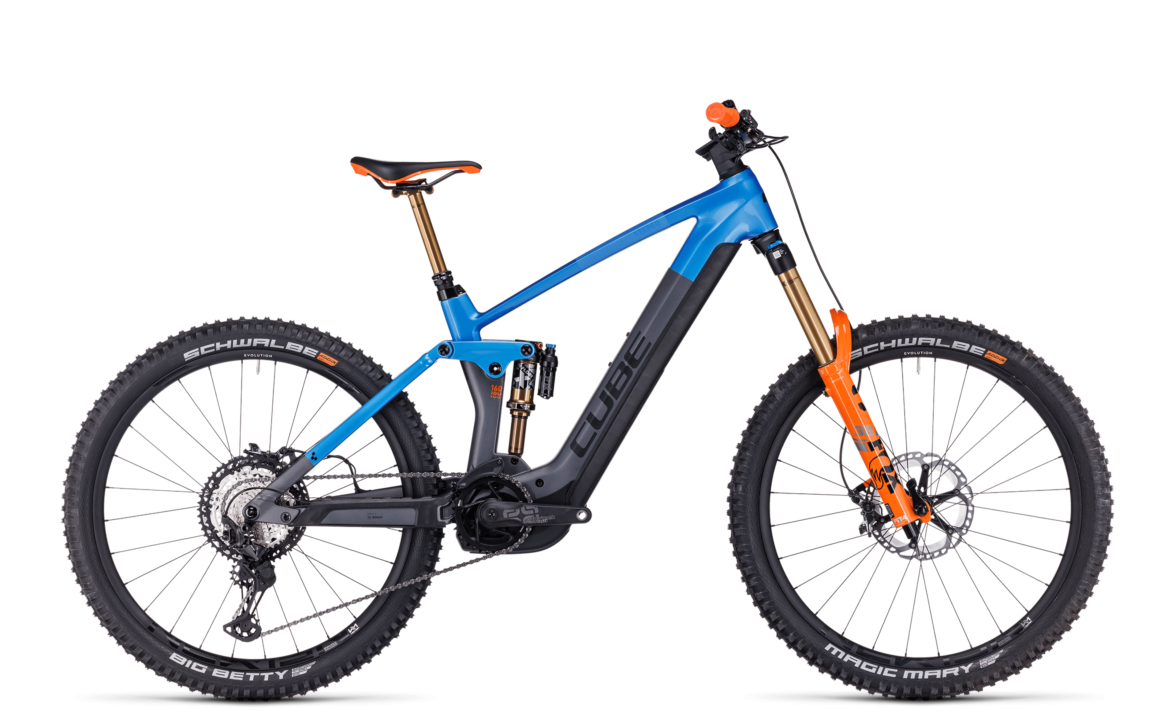 Cube Stereo Hybrid 160 HPC Actionteam (2024), actionteam (Blau/Grau mit orangefarbener Gabel, einzige Farbvariante des Modells), Seitenansicht rechts, freigestellt auf Weiß, 4000x2440 px (8,4 MB; Größe über width/height-Parameter frei skalierbar, Original bis 8000 px)